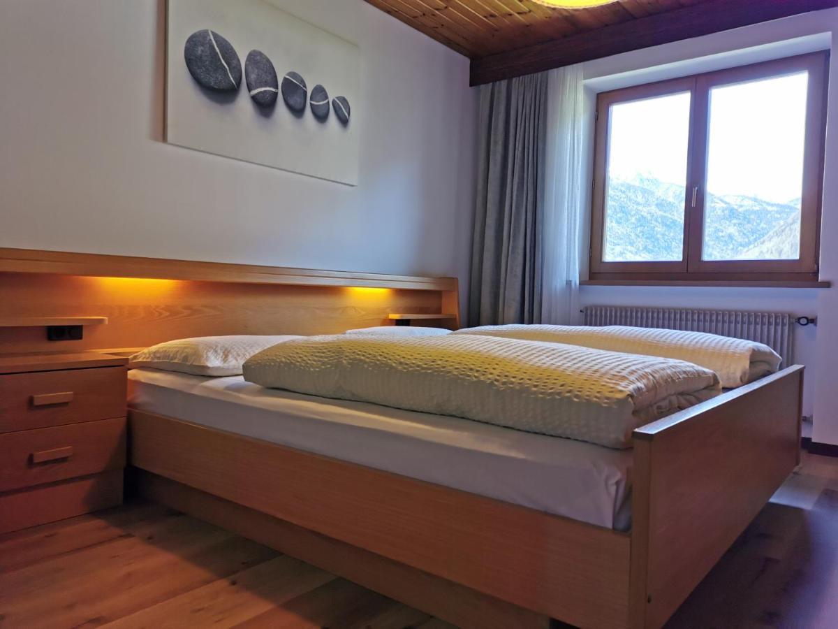 Apartments Steger Sand In Taufers カンポ・トゥーレス エクステリア 写真