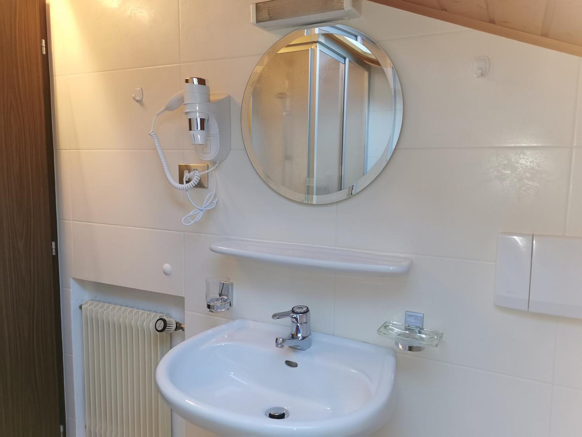 Apartments Steger Sand In Taufers カンポ・トゥーレス エクステリア 写真