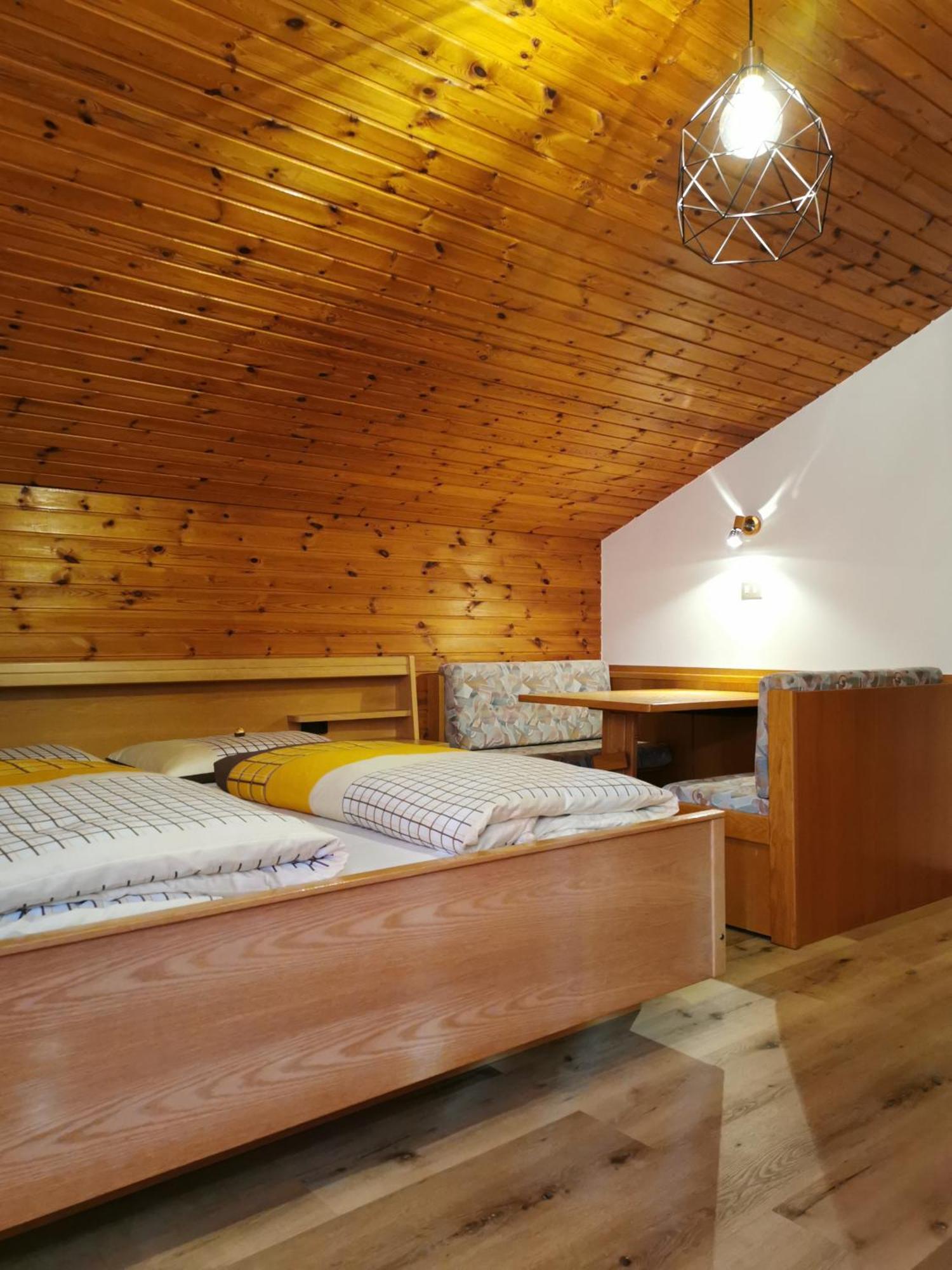 Apartments Steger Sand In Taufers カンポ・トゥーレス エクステリア 写真